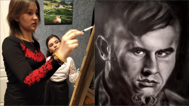 Юна художниця-самоучка з Волині пише портрети військових та розмальовує стіни