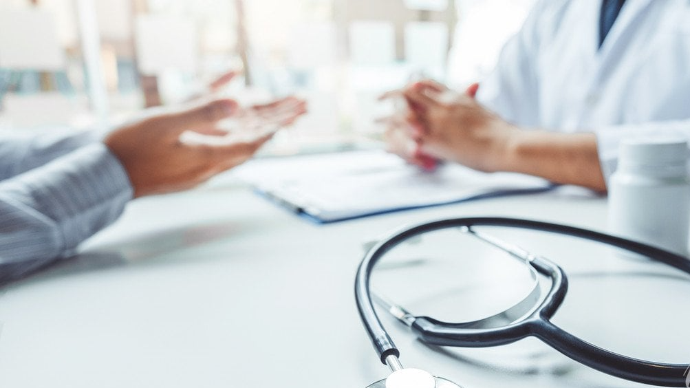 200 тисяч гривень підйомних - 11 молодих лікарів на Волині чекають на виплату від держави