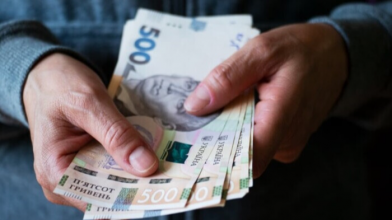 Не всім автоматично: кому потрібно подати заяву на виплату до Дня Незалежності