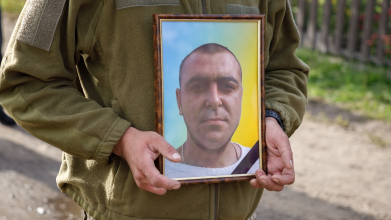 Загинув в бою за Україну: на Волині попрощалися з Героєм Олександром Синяговським
