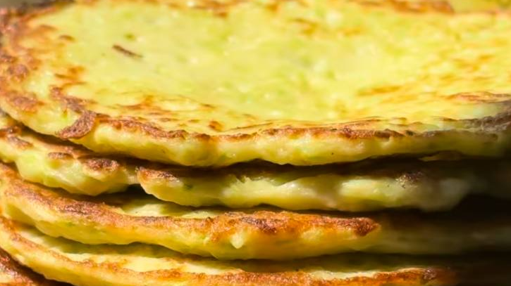 Кабачкові млинці з золотистою скоринкою