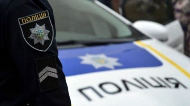 Хотів «вирішити питання» за 400 доларів: на Волині військовий намагався дати хабар поліції