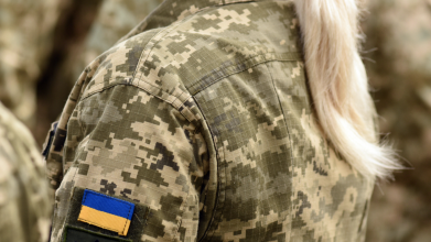 Чи можуть мобілізувати жінок-медиків: пояснення юриста