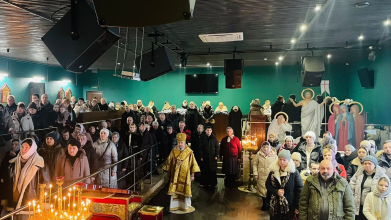 Із древньої святині – в генделик: УПЦ МП оселилася в нічному клубі у Володимирі