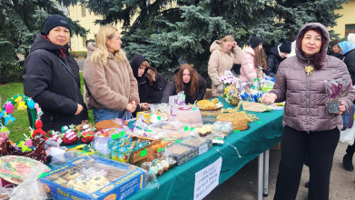 У Ковелі на Великодньому ярмарку вторгували понад 190 тисяч гривень для ЗСУ