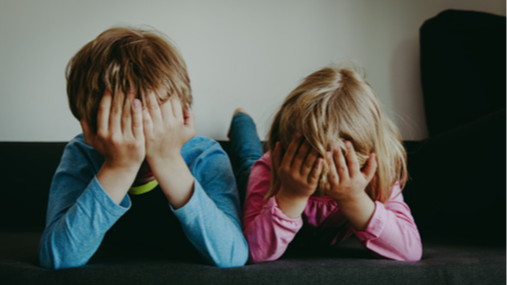 На Волині судили горе-матір, діти якої жили серед бруду та антисанітарії