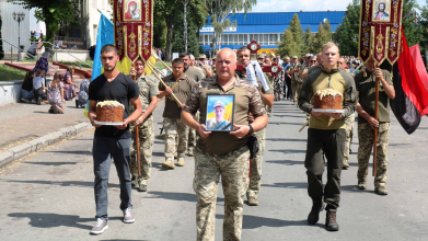 Місяць не дожив до дня народження: на Волині попрощалися з Героєм Дмитром Міцевським