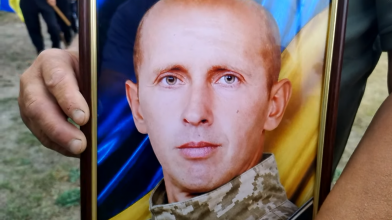 Після понад 2,5 року невідомості на Волині поховали захисника Віктора Касяна