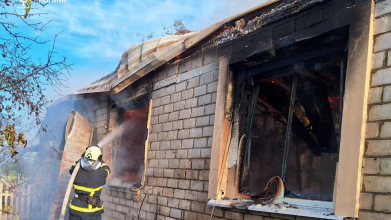 На Волині за ніч згоріли два будинки: деталі