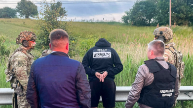 У Луцьку 24-річний чоловік і 21-річна дівчина організували схему сутенерства