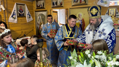 У луцькому храмі відзначили престольне свято Введення у храм Пресвятої Богородиці