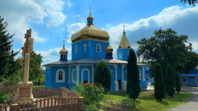 Як на Волині прихильники УПЦ МП блокують передачу храму громаді ПЦУ та затягують суди