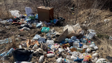 У Луцькому районі виявили масштабне сміттєзвалище