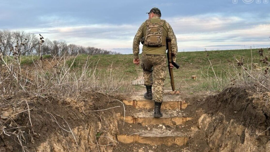 Чи дозволяють звільнення з ЗСУ після мобілізації через догляд за батьками: роз’яснення