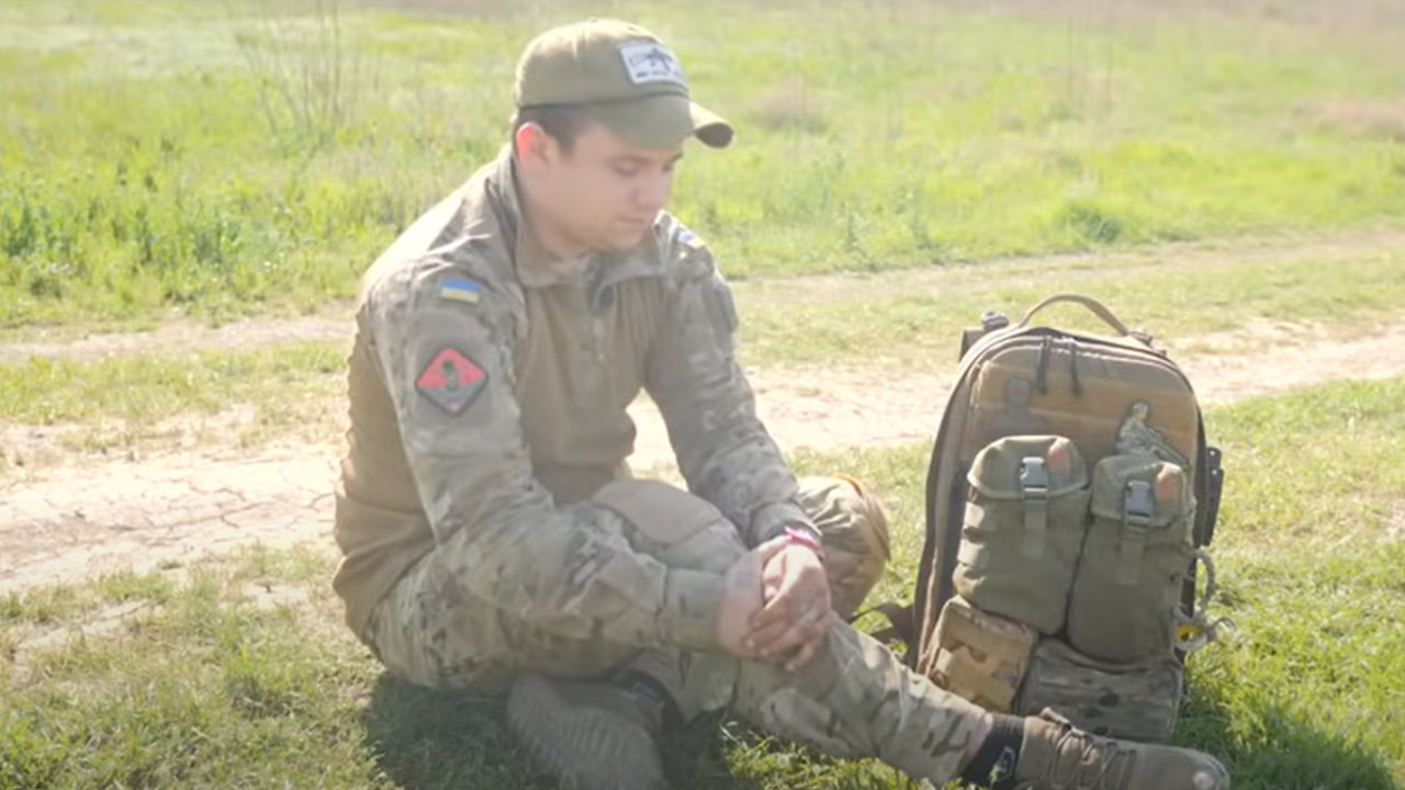 Зламав всі «шаблони»: як боєць з волинської бригади з важкою інвалідністю керує дроном у Торецьку. Відео