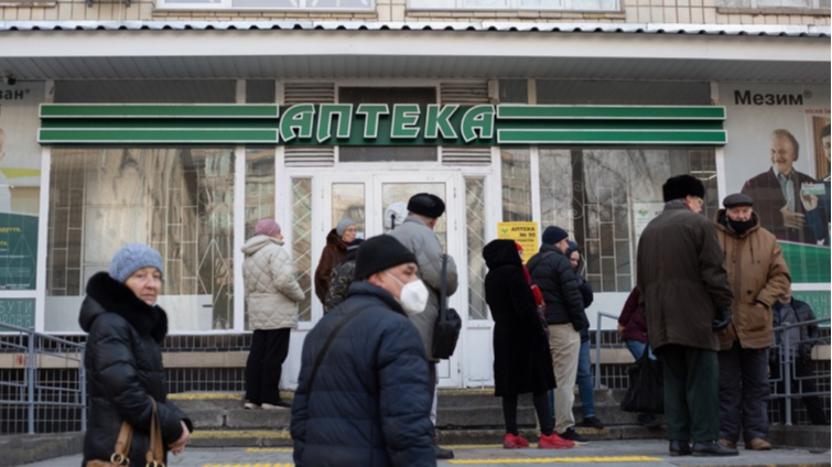 В Україні 50% аптек не працює через війну, – ВООЗ