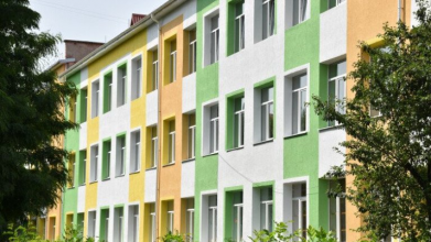 Фіктивні вчителі та тисячі доларів за відстрочку: двоє чоловіків отримали вироки у Луцьку