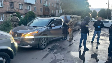 Гучна наркосправа у Нововолинську: підозрюваного можуть випустити під заставу у чверть мільйона гривень