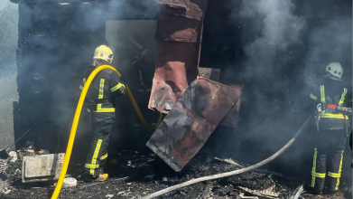 Кілька хвилин до трагедії: на Волині сусіди врятували жінку з вогню