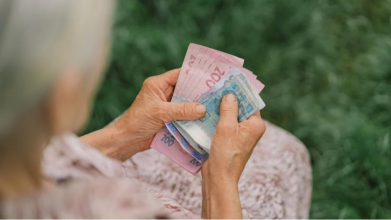 Хто отримає найбільше: з 1 січня 2026 року в Україні зростуть пенсії