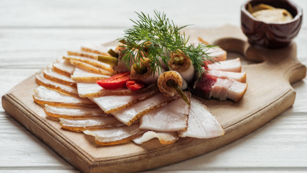 Сало буде танути в роті: найкращі рецепти засолювання різними способами