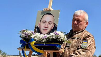 З 2024 року вважався зниклим безвісти: на Волині попрощалися із воїном Сергієм Смоляруком