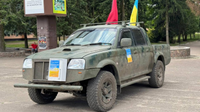 На Волині волонтери збирають гроші на ремонт трьох автівок для ЗСУ