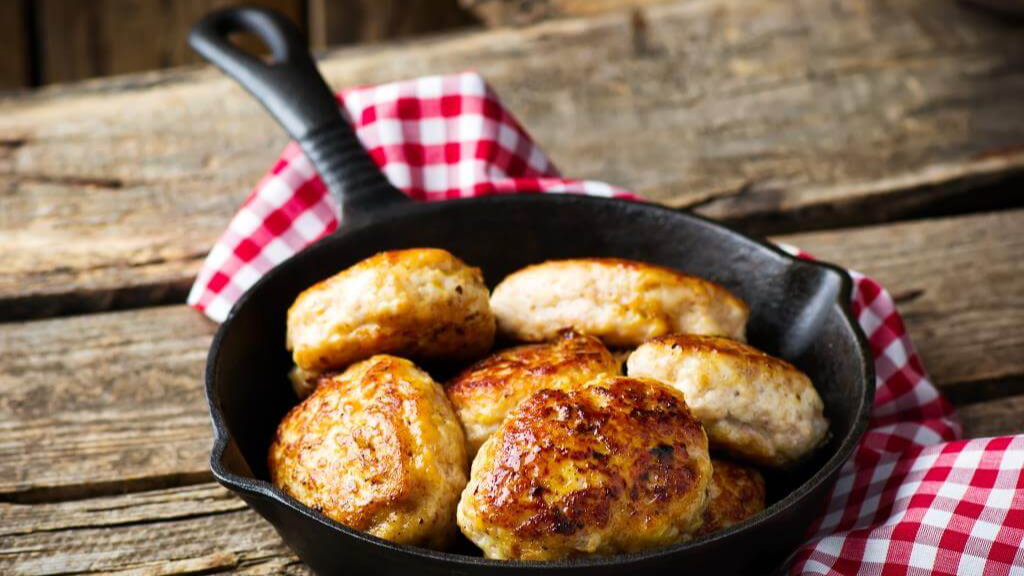 Секрет ідеальних котлет: простий рецепт для соковитих і ніжних котлет вдома