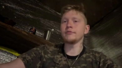 мати забрала гроші полоненого сина на Рівненщині