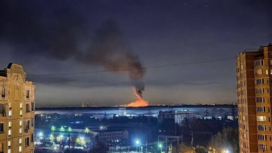 У Московській області сталася масштабна пожежа біля військового аеродрому