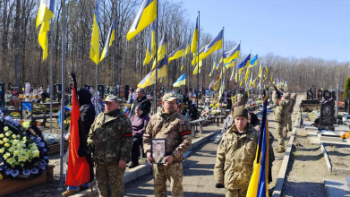 Поліг у бою на Сумщині: в останню дорогу провели Героя з Волині Олександра Бакальця