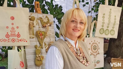 Як майстриня з Волині відроджує давнє мистецтво ручної вибійки
