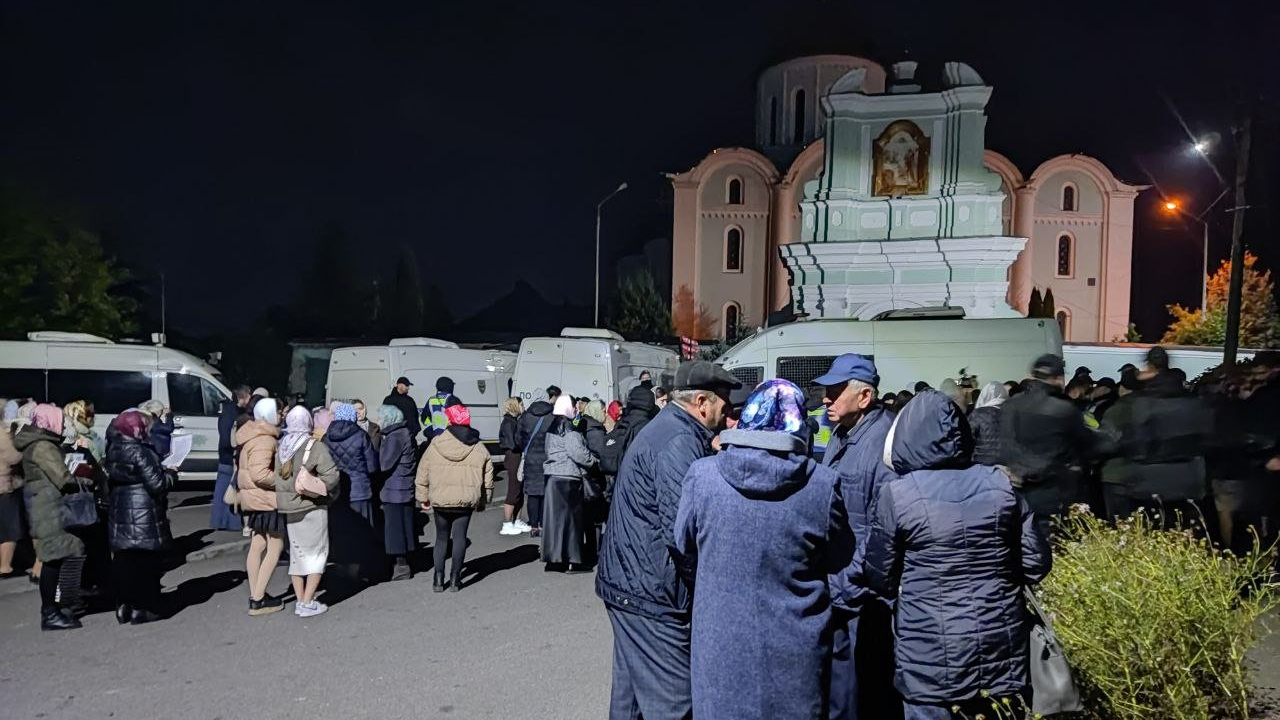 В кімнаті владики знайшли ікону російського святого: на Волині з Успенського Собору виселяють московський патріархат
