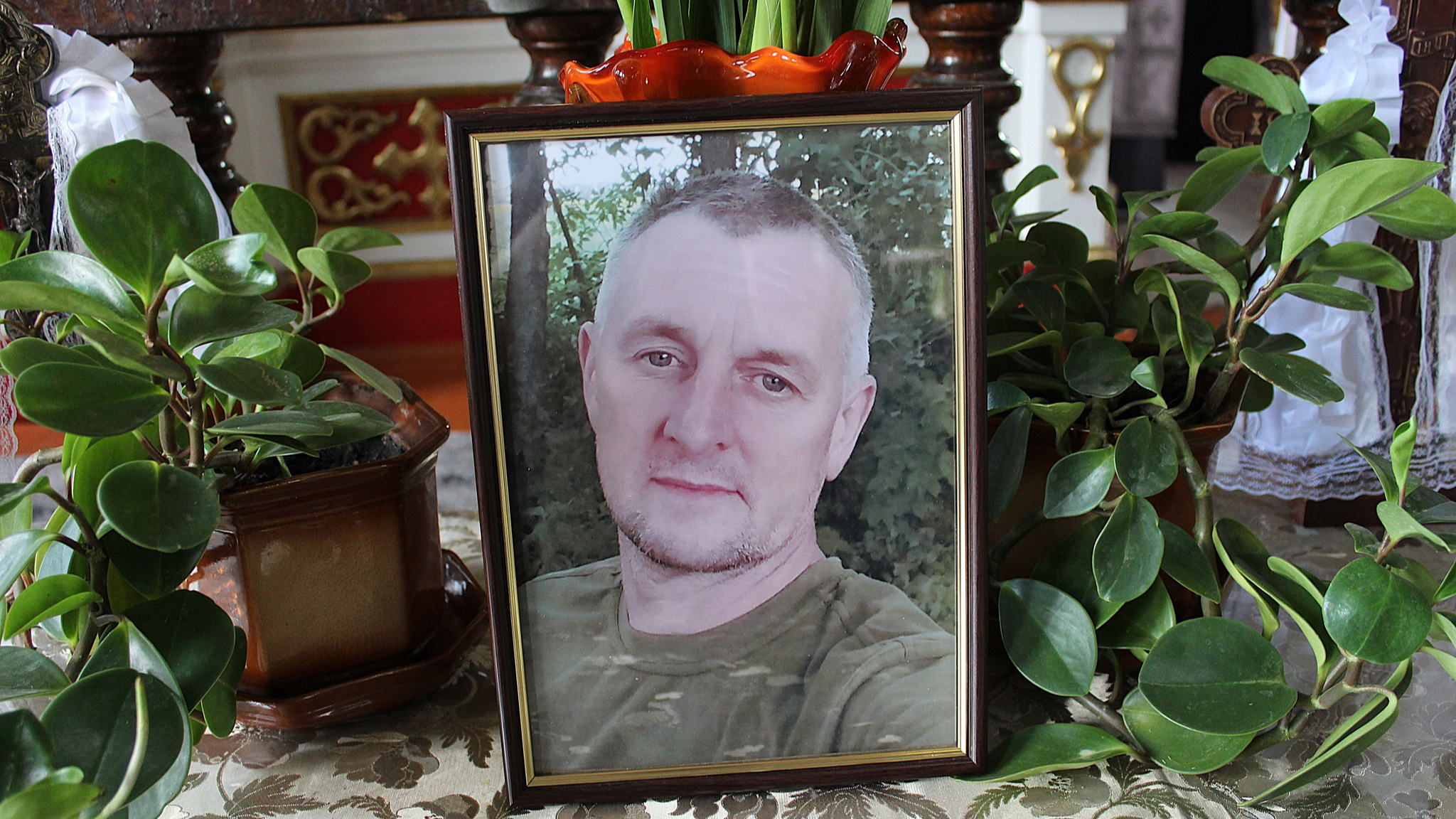 Хороший чоловік, люблячий батько та турботливий брат: «на щиті» на Волині востаннє повернувся Герой Олександр Камінський