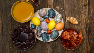 Як пофарбувати яйця без хімії: поради волинських господинь