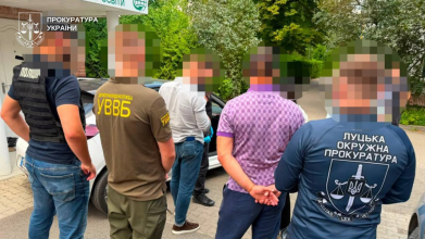 У Луцьку чоловік обіцяв за 20 тисяч доларів «списати» військового зі служби: суд обрав запобіжний захід. Відео