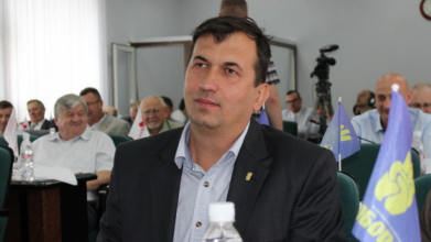 У Луцькій міськраді — новий депутат: що про нього відомо