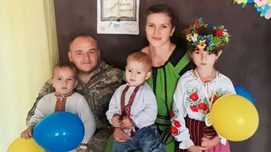 Без батька залишилось троє маленьких дітей: боєць вижив на війні і загинув від шахеда в тиловому Львові