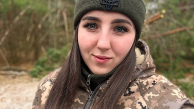 Покинула заробітки і повернулася додому: 22-річна волинянка понад півроку - у самому пеклі війни