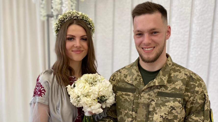 На Рівненщині військовий приїхав на один день, щоб одружитися
