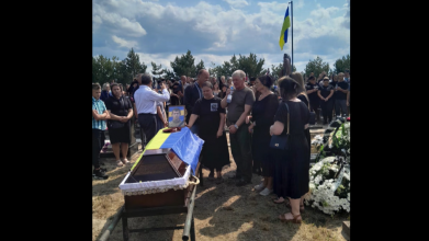 Навіки 34: на Волині поховали полеглого Героя Володимира Демчука. Відео