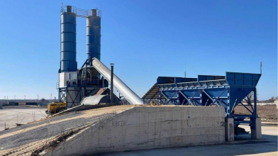 Біля Луцька виставили на продаж діючий бетонний завод за понад 130 мільйонів