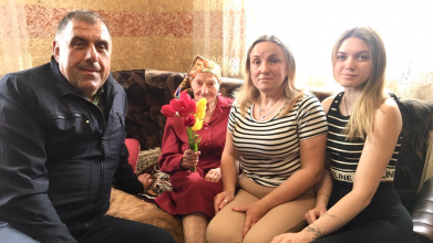 Замість ліків - липа й малина, замість сліз - молитва за ЗСУ: історія 93-річної волинянки, яка застала дві війни