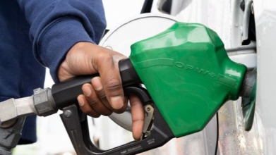 З нового 2026 року в Україні подорожчає бензин та дизель: до чого готуватися водіям