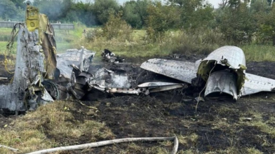 На Житомирщині зіштовхнулися два навчальні літаки, серед загиблих - відомий льотчик