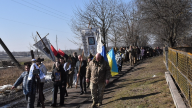 Дорогою додому зупинилося серце: на Волині попрощалися із військовим Анатолієм Стасюком