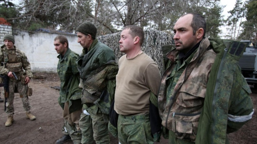В Україні у полоні перебуває 562 російських військових