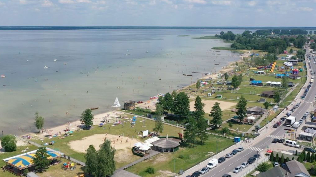 Від 100 гривень до 16 тисяч за добу: які ціни на житло на Світязі у 2025 році