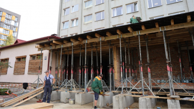 Луцька громада вклала 15 мільйонів гривень в обласну дитячу лікарню: які відділення оновлюють