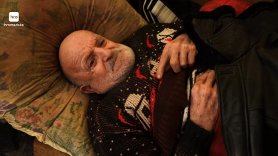 На Львівщині забрали в лікарню прикутого до ліжка 82-річного пенсіонера, в якого мобілізували єдиного сина